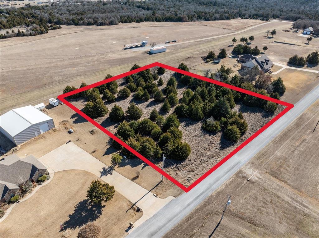 7550 Harvey Road Property Photo