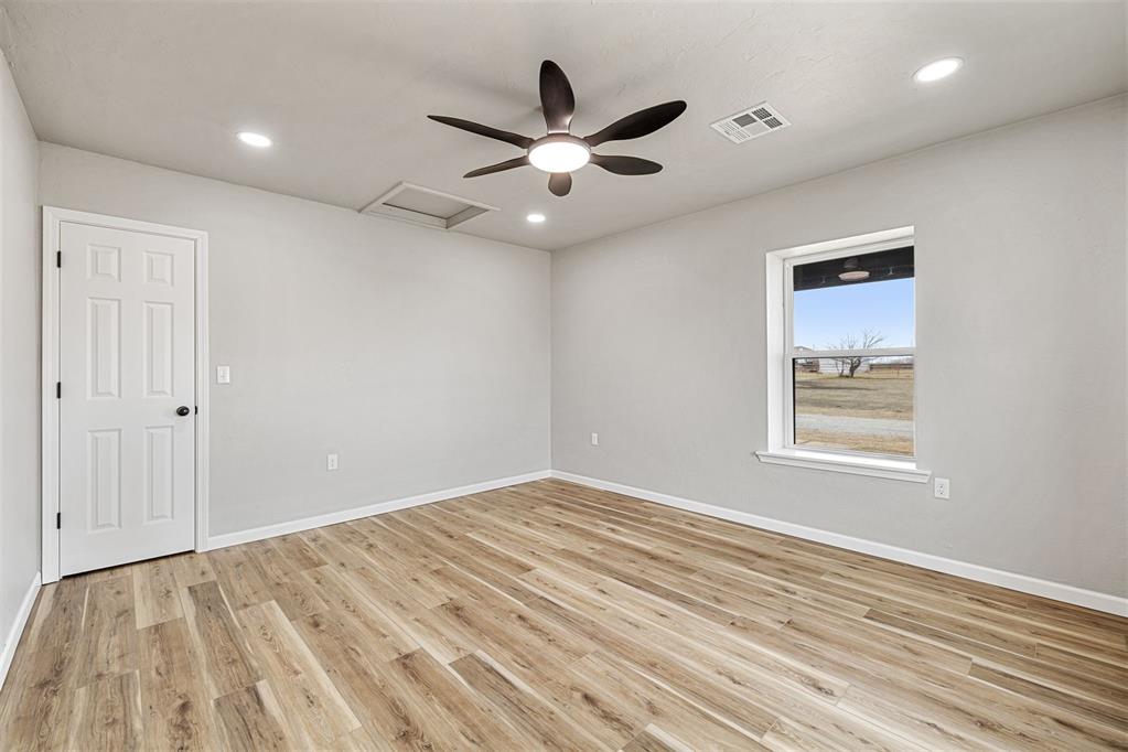 5306 E Us Highway 66 Property Photo 18