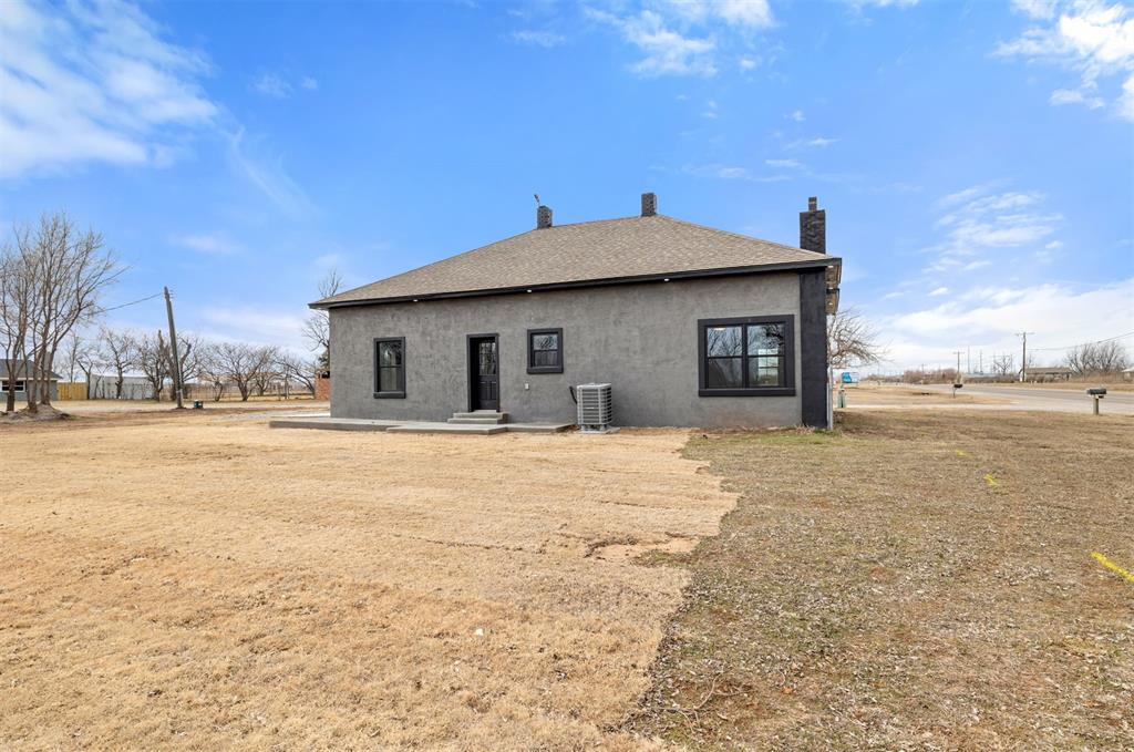 5306 E Us Highway 66 Property Photo 31
