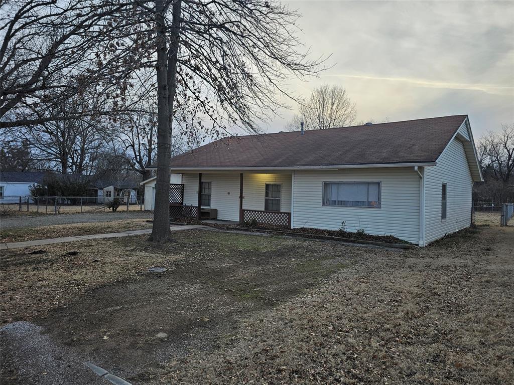 708 S Liberty Avenue Property Photo 3