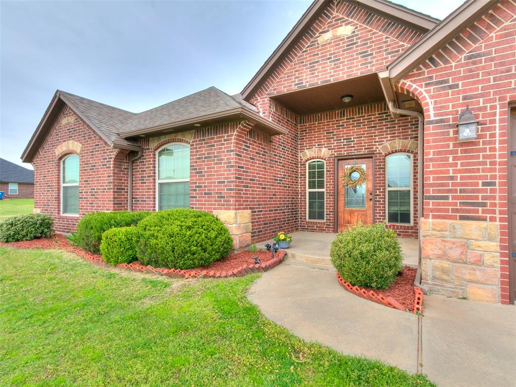 1221 Abraham Drive Property Photo 2