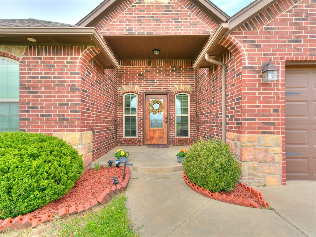 1221 Abraham Drive Property Photo 3