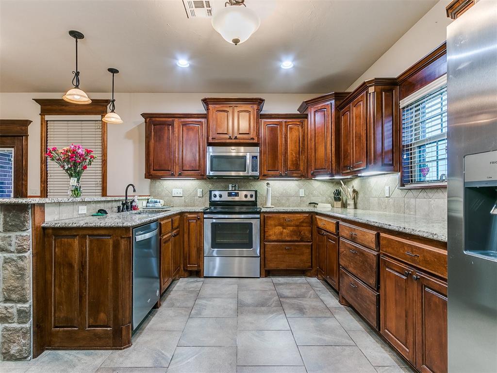1221 Abraham Drive Property Photo 18