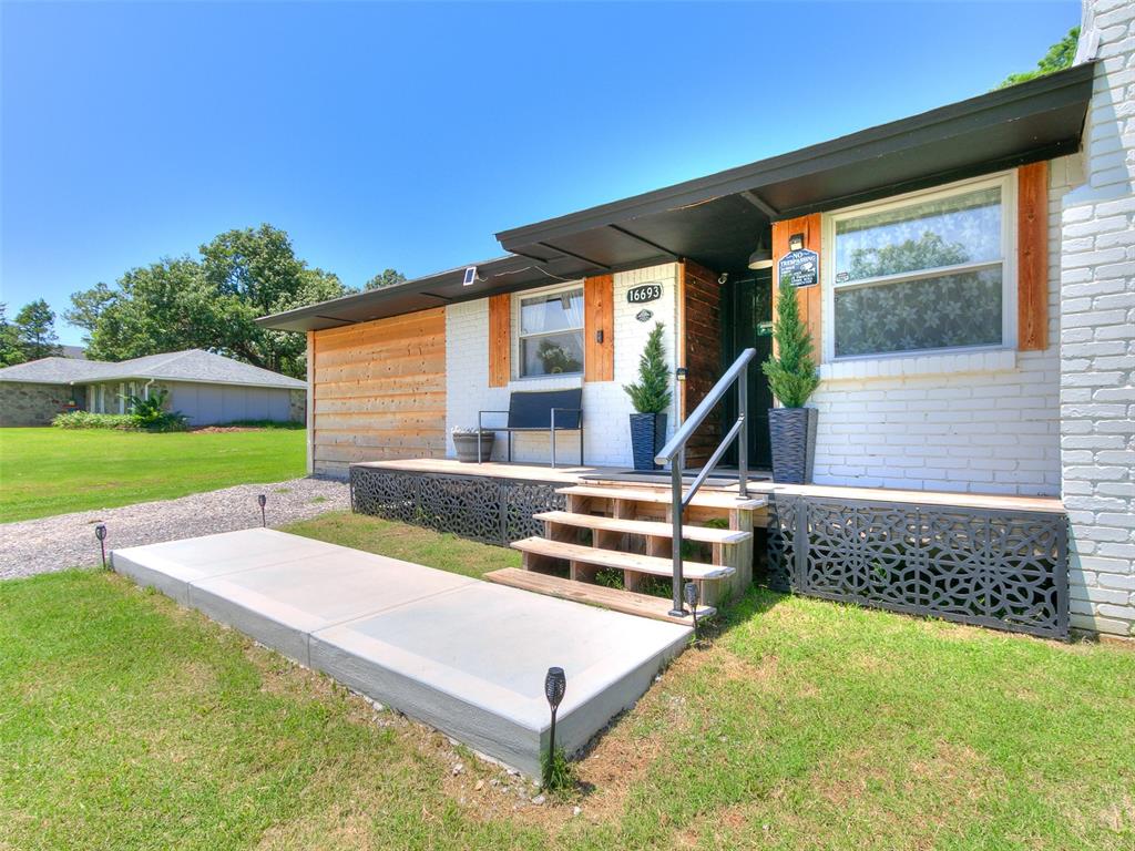 16693 Se 27th Street Property Photo 15