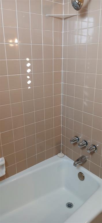 4200 Nw 51st Street 4200 & 4202 Property Photo 20