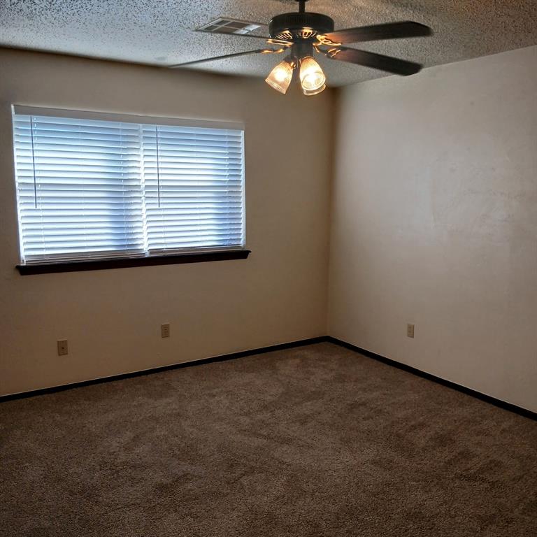 4200 Nw 51st Street 4200 & 4202 Property Photo 24