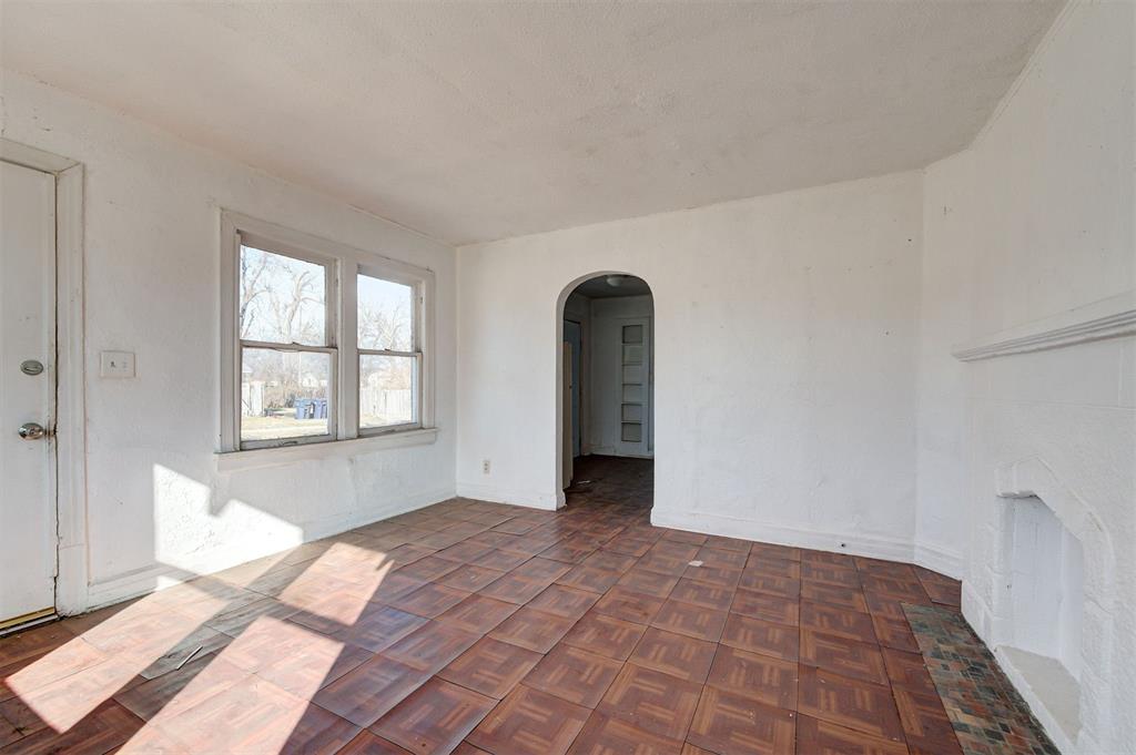 1801 E Madison Street Property Photo 6