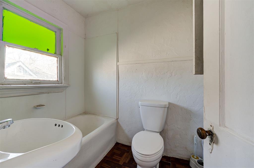 1801 E Madison Street Property Photo 10