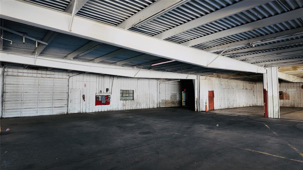 1520 S Central Avenue Property Photo 33