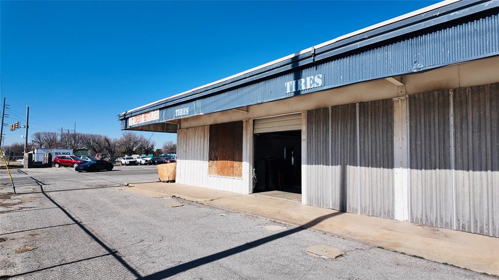 1520 S Central Avenue Property Photo 44