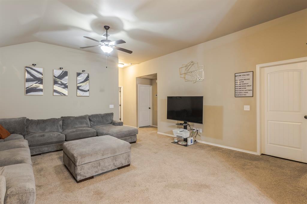 9025 Sw 46th Street Property Photo 5