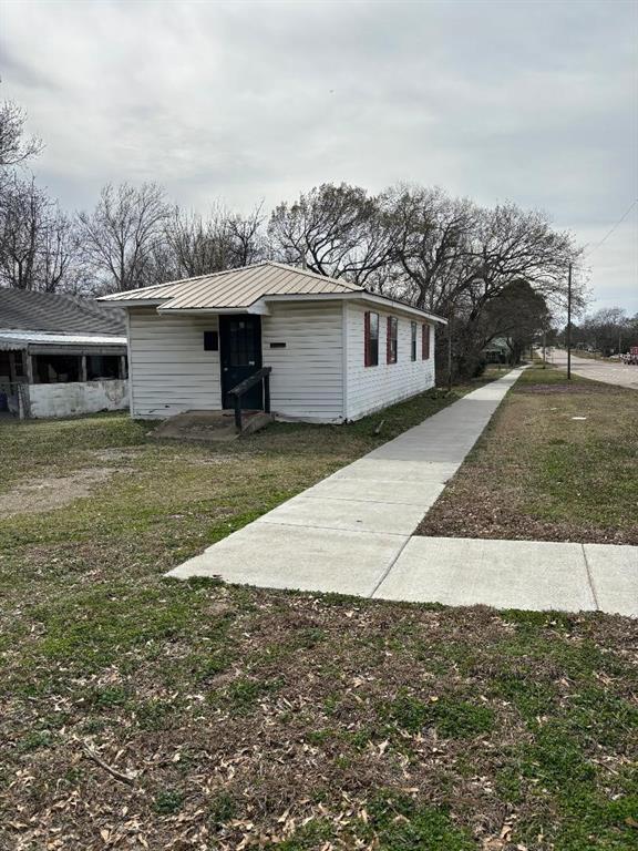 601 W Columbia Street Property Photo