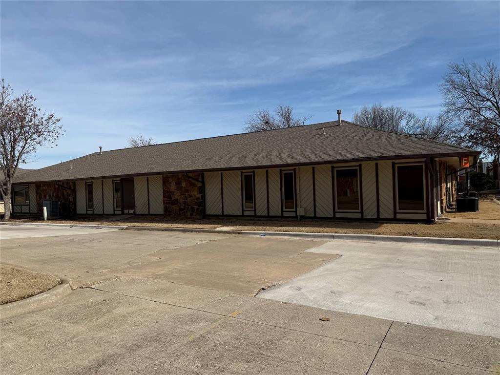 1145 W I 240 Service Road F Property Photo 4