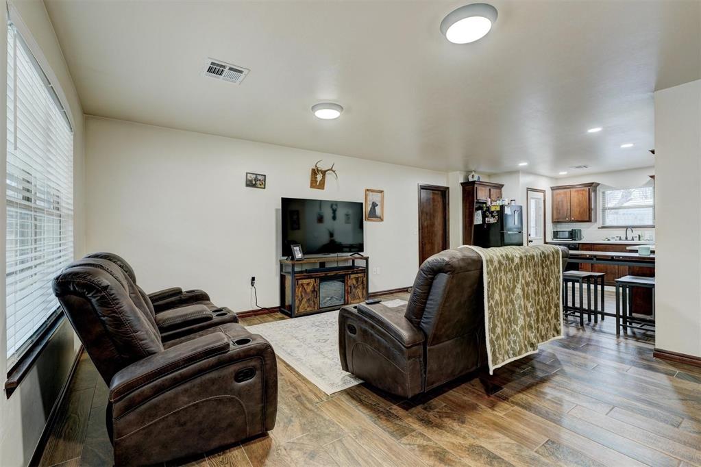 211 S 15th Street Property Photo 16