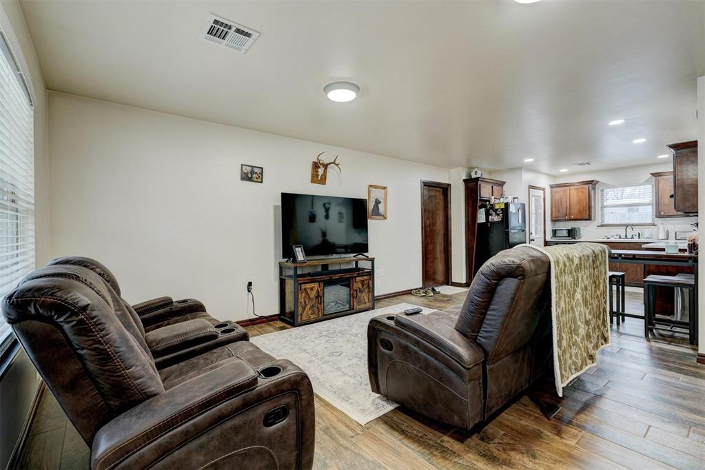211 S 15th Street Property Photo 17