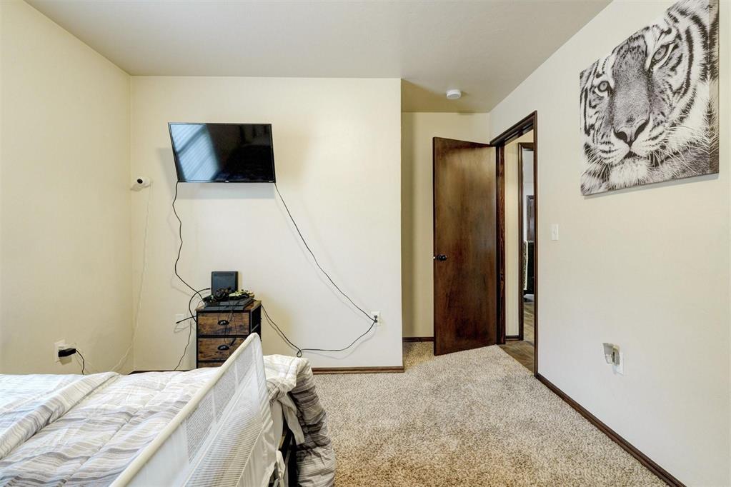 211 S 15th Street Property Photo 31