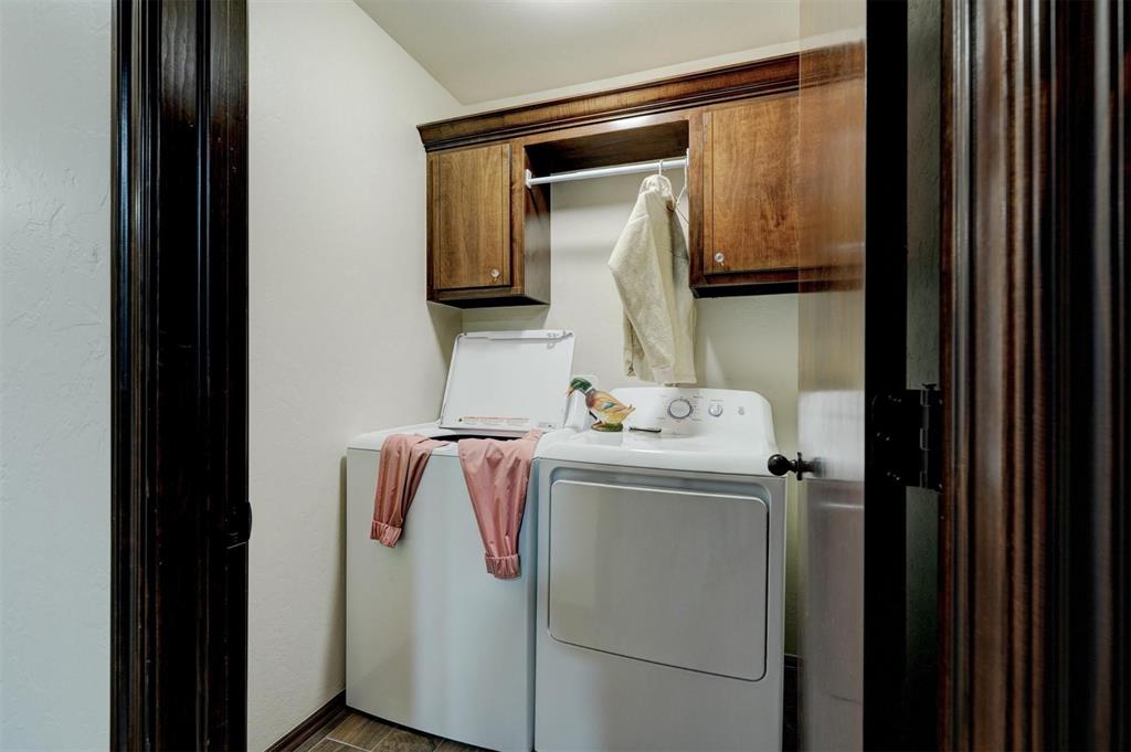 211 S 15th Street Property Photo 43