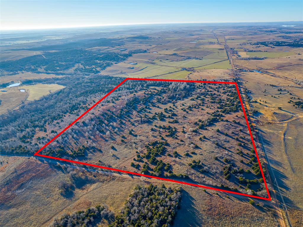 2750 N N2750 Road Property Photo 3