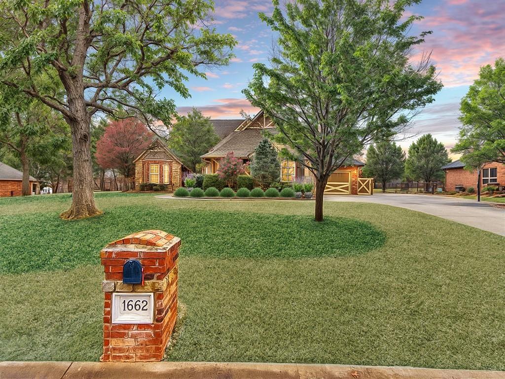 1662 Savona Lane Property Photo