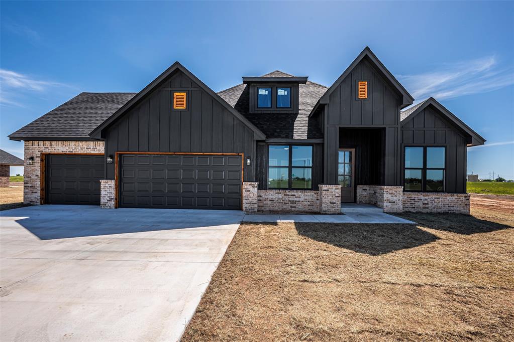 8394 Rip Way Property Photo