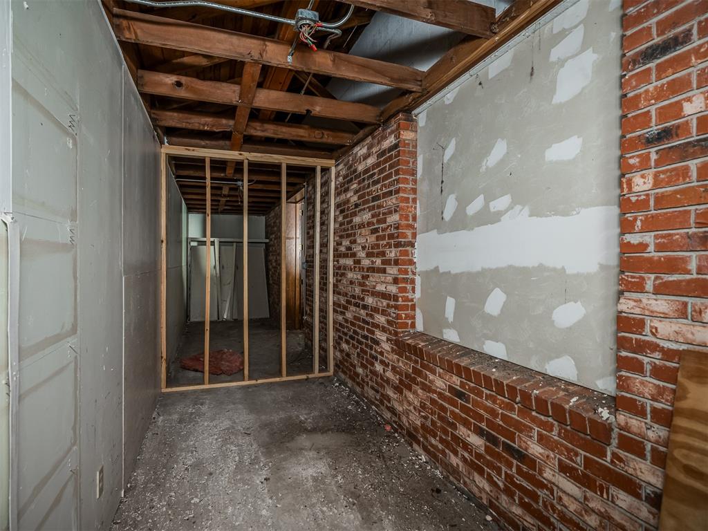 5707 Nw 42nd Street Property Photo 15