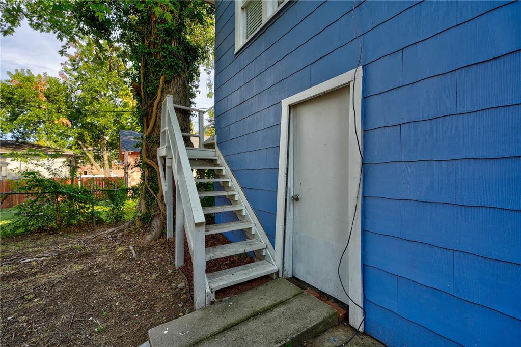 820 Nw 21st Street Property Photo 42