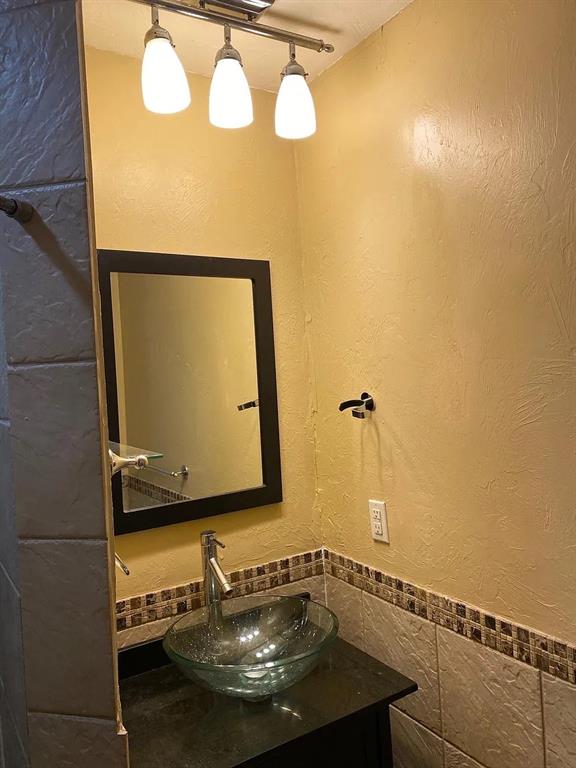 1817 Nw 32nd Street Property Photo 24