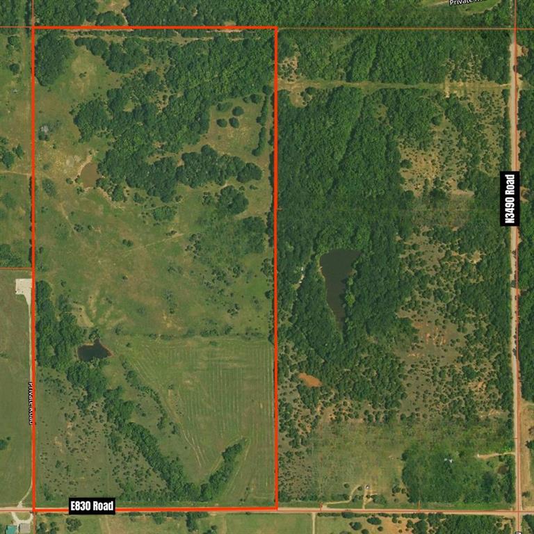 80 Ac Mol 32-16-5 W/2 Se/4 16-5-32-400-004. Road Property Photo