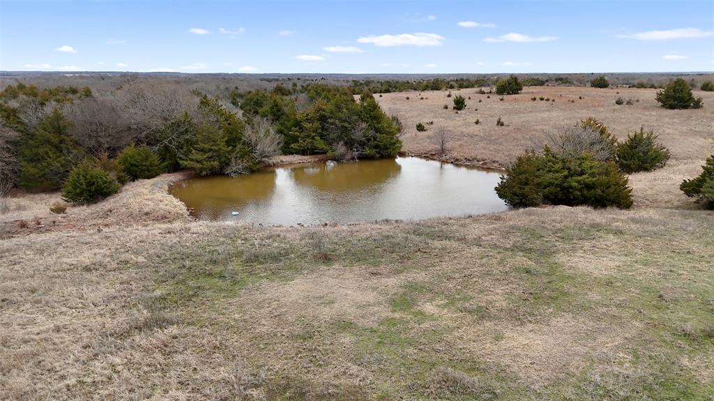 80 Ac Mol 32-16-5 W/2 Se/4 16-5-32-400-004. Road Property Photo 6