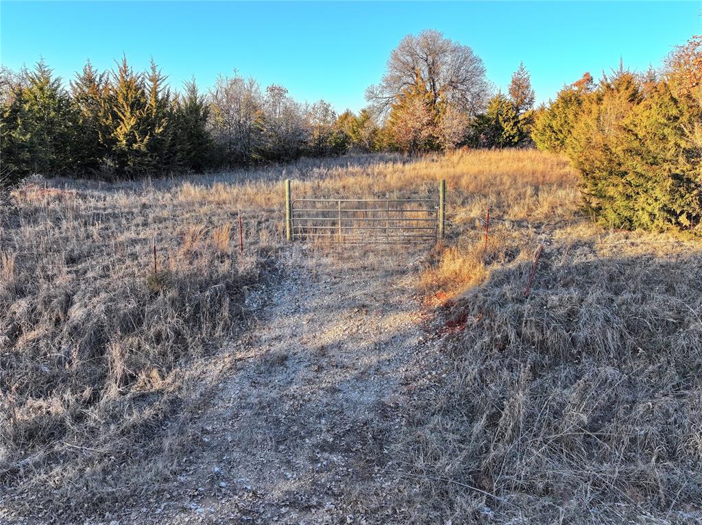 E 980 Road Property Photo 15