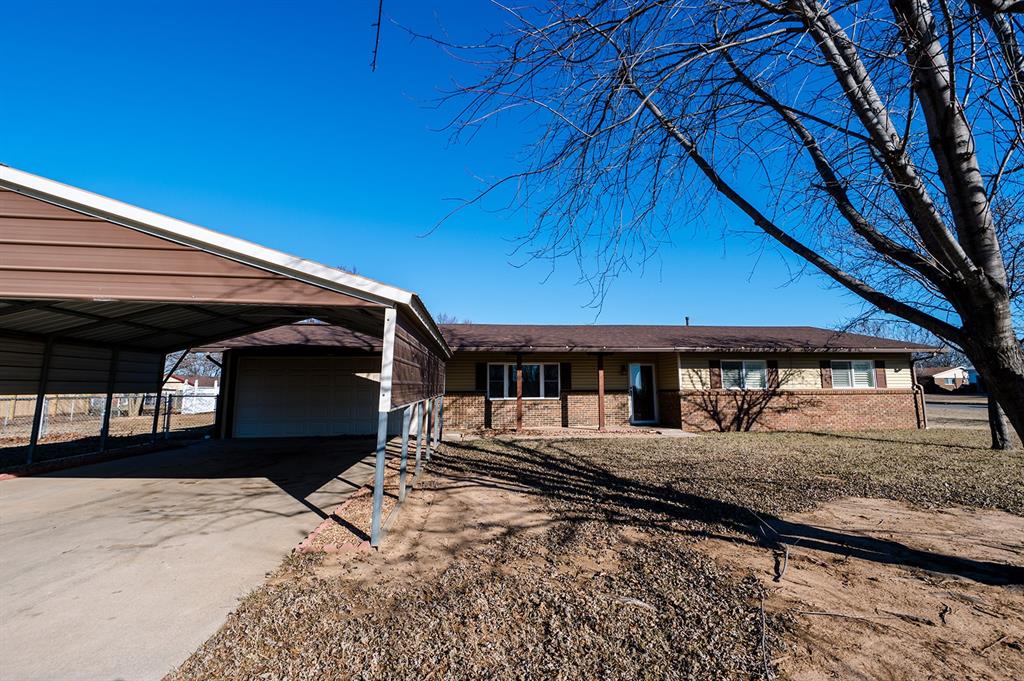 101 Bowling Drive Property Photo