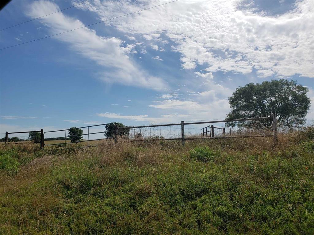 2621 N 377 Road Property Photo 5