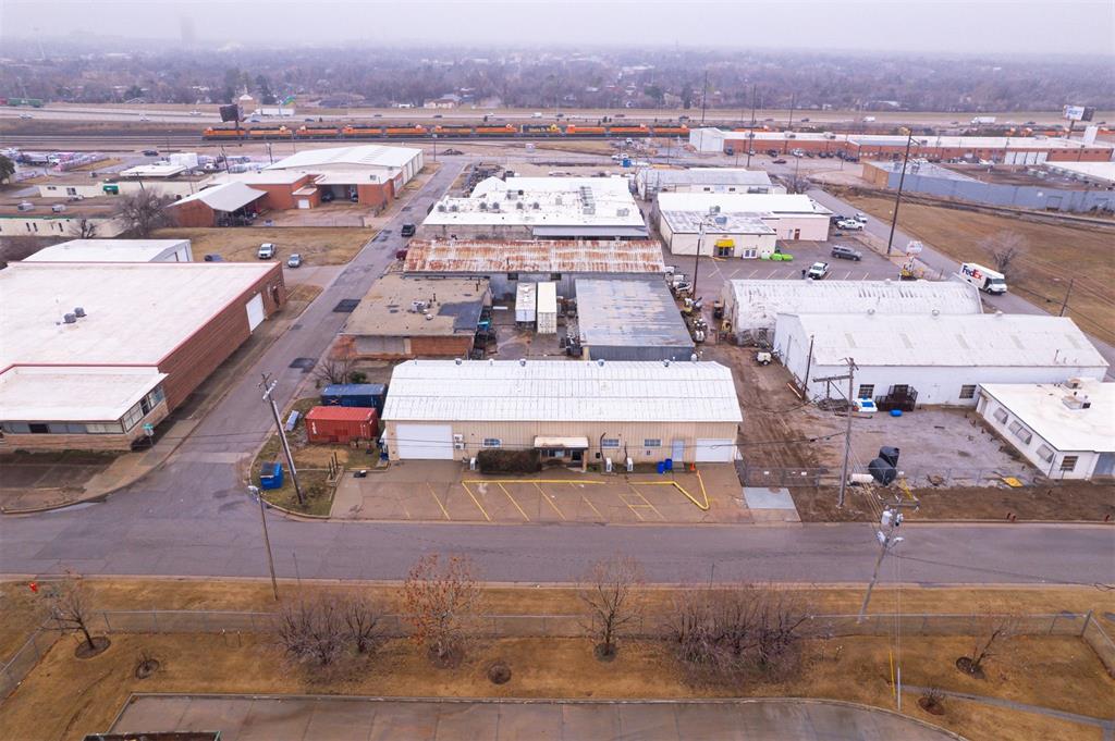 3003 N Oklahoma Avenue Property Photo 1