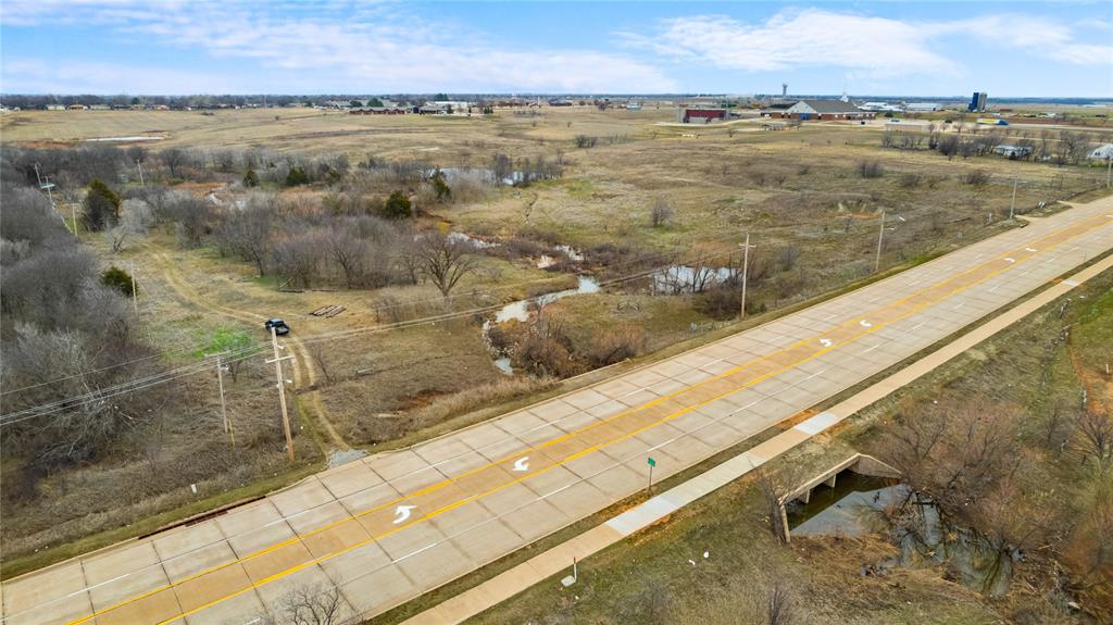 Se Flower Mound Road Property Photo 4
