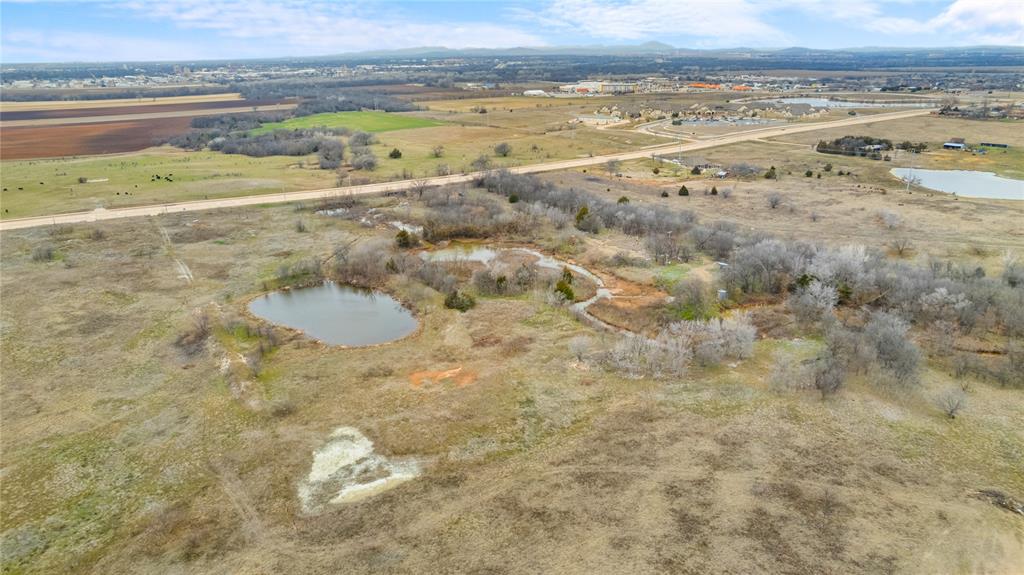 Se Flower Mound Road Property Photo 11