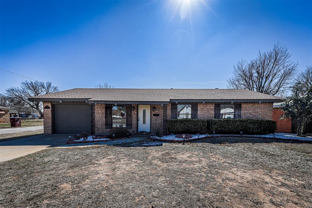 326 E Cleveland Street Property Photo