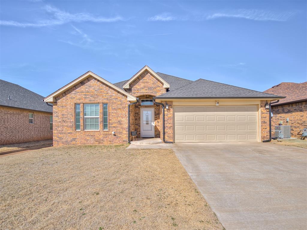 1004 Ridge Drive Property Photo