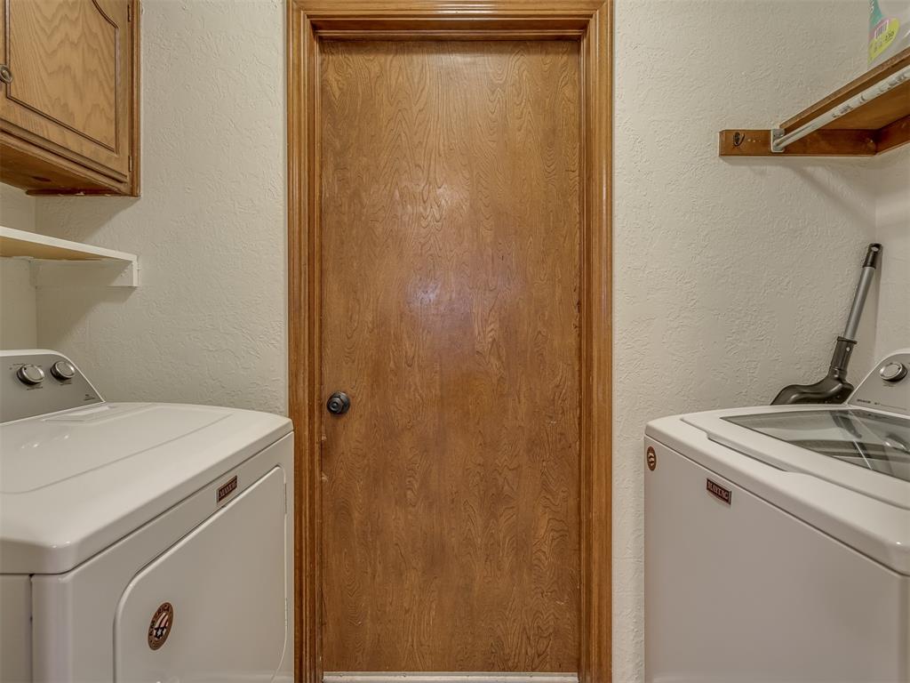 2108 Barton Street 2110 Property Photo 16