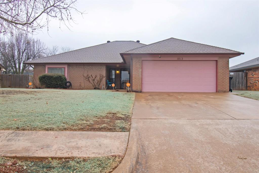 1813 N Lincoln Avenue Property Photo