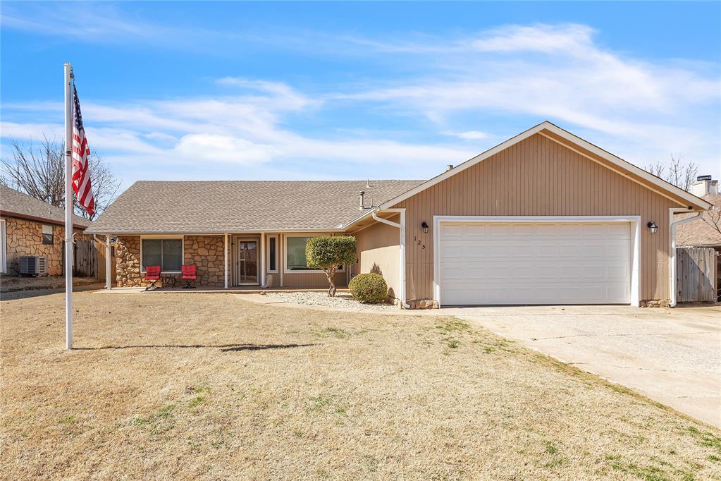 125 Lochwood Place Property Photo
