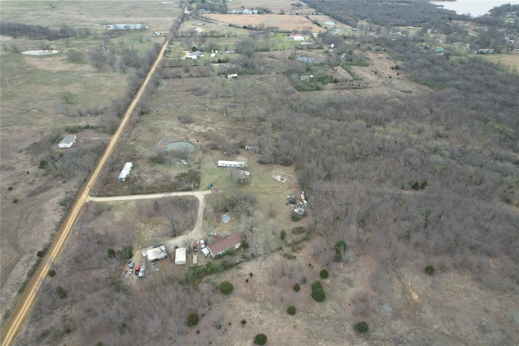1060 Road Property Photo 16