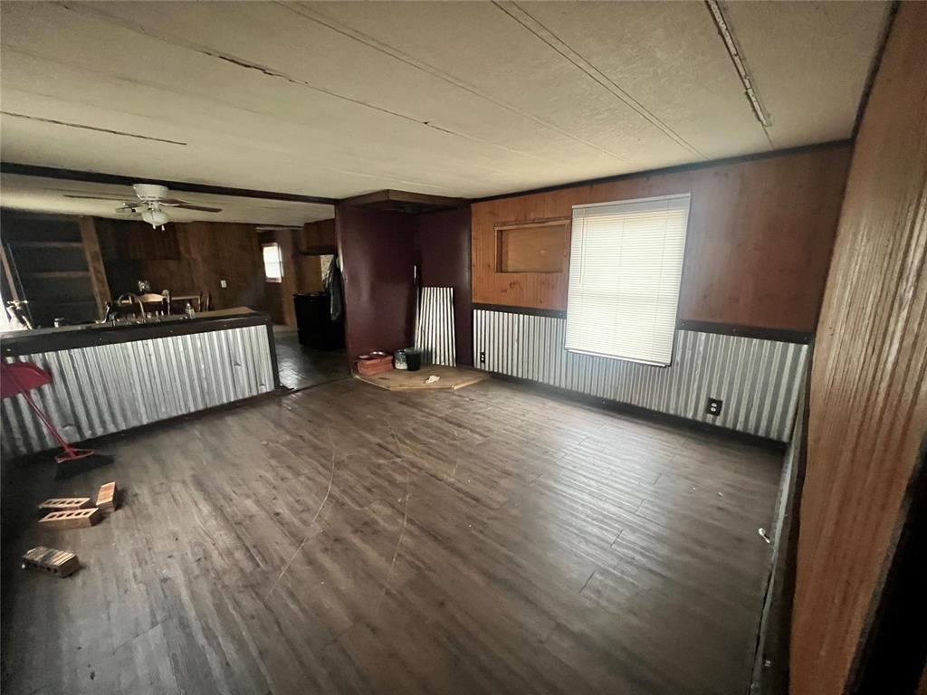1060 Road Property Photo 35