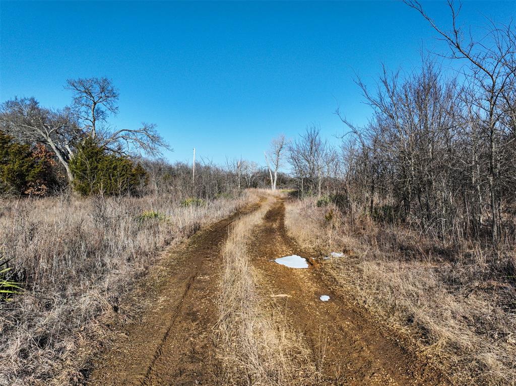 000 E 1100 Road Property Photo 23