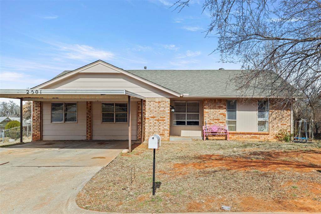 2501 Se 50th Street Property Photo