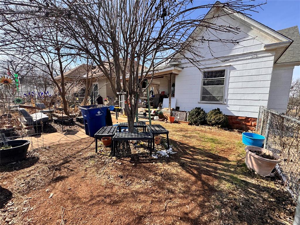 805 N Wentz Street Property Photo