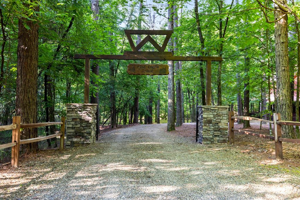 660 Lucian Sorrel Road Property Photo 1