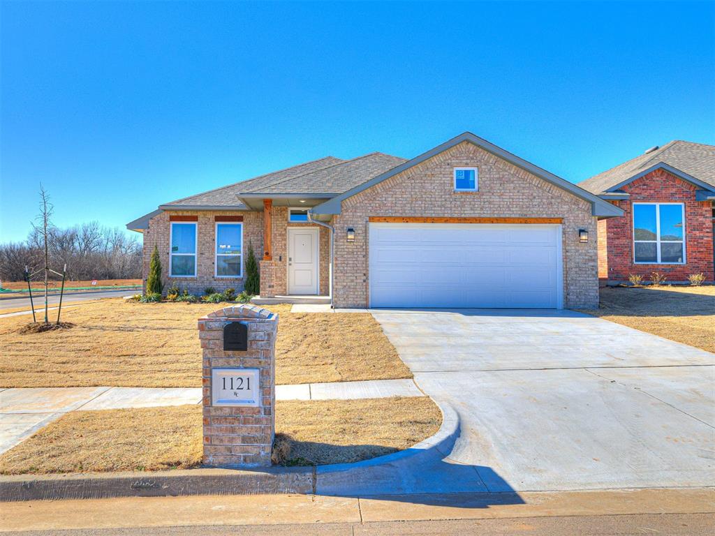 1121 Acacia Creek Drive Property Photo