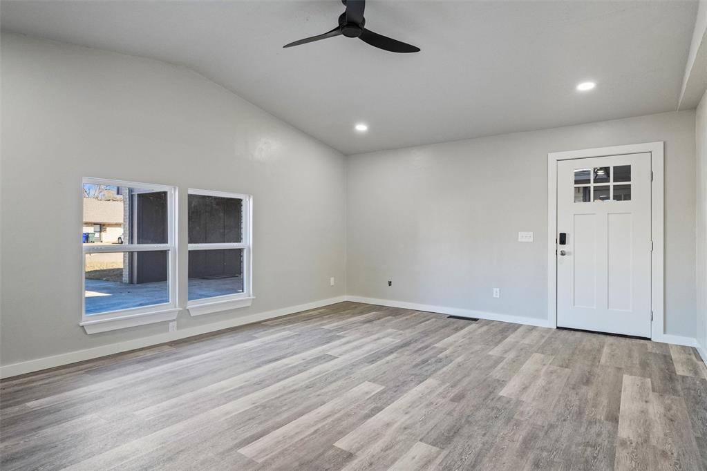2266 Donna Drive Property Photo 13