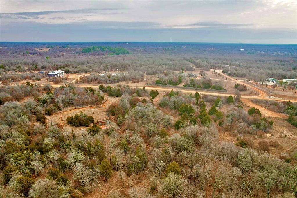 000 Southern Trails Road Property Photo 7