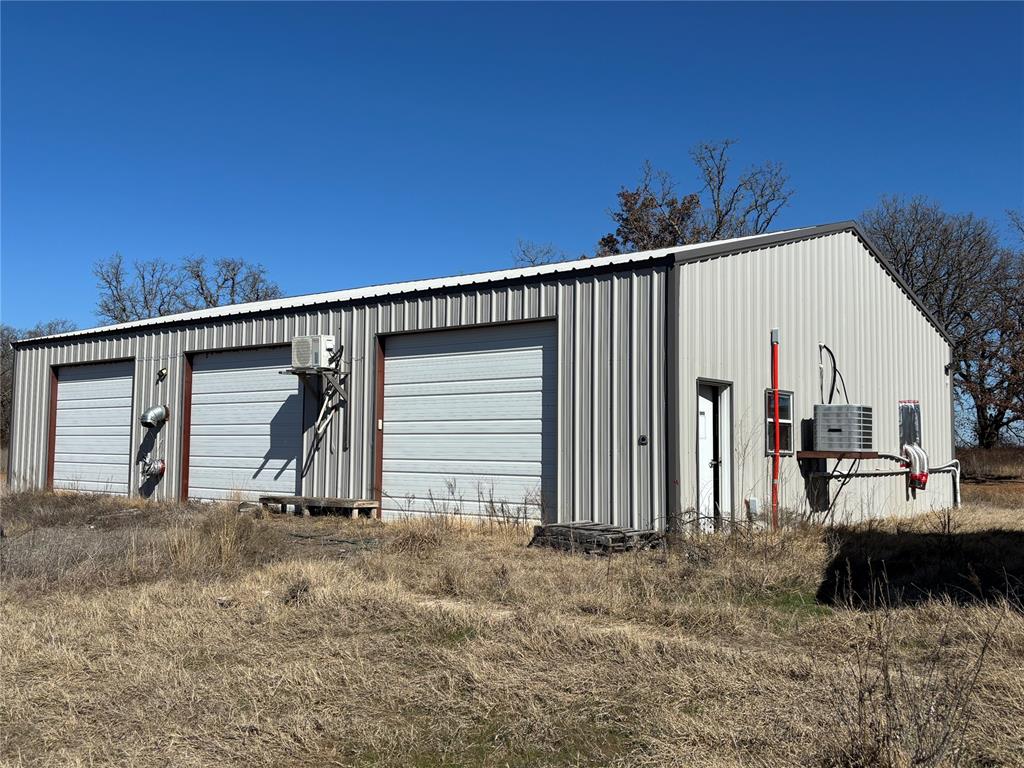 24377 E County Road 1700 Property Photo 5